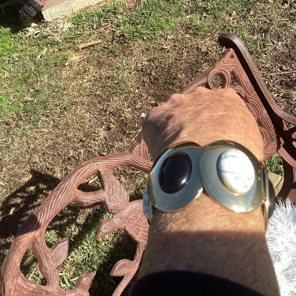 Gold Tone Stone Oval Stretch Bracelet - Picture 5 of 7